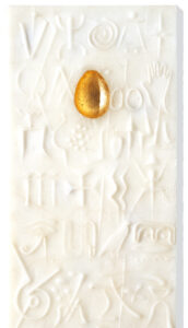 Omaggio alla Scrittura (particolare) - 2000 Cera e oro zecchino cm. h 240 x 30 x 7